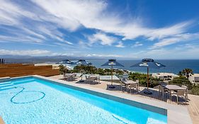 Plett Quarter Hotel - Lion Roars Hotels & Lodges